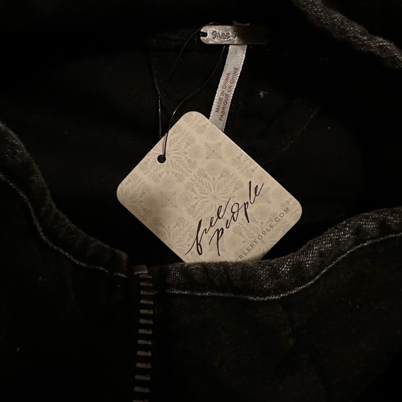 NWT Free People quilted dolman jacket with beautiful knit detail. - Picture 4 of 12